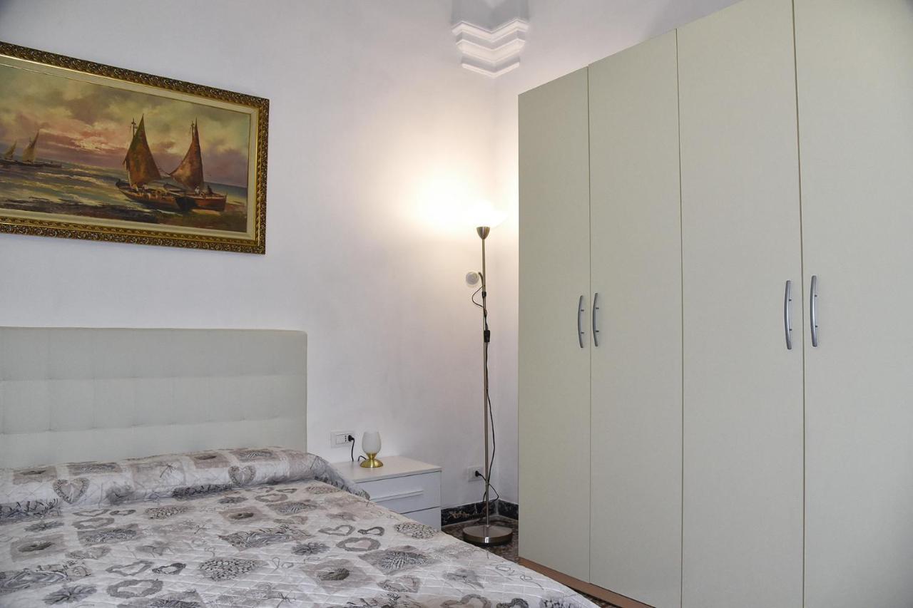 Katiuscia'S Little Corner Apartment La Spezia Bagian luar foto